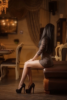 Девушка массажистка Аня, салон Студия 69