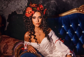 Девушка массажистка Америка, салон Baracca